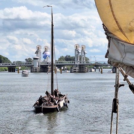 'T Hanzehuys Kampen Luaran gambar