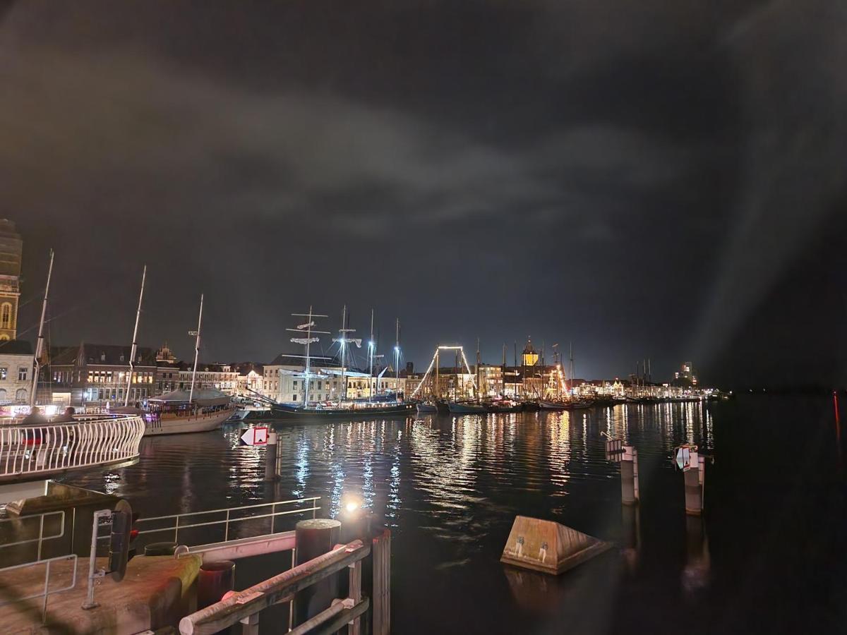 'T Hanzehuys Kampen Luaran gambar