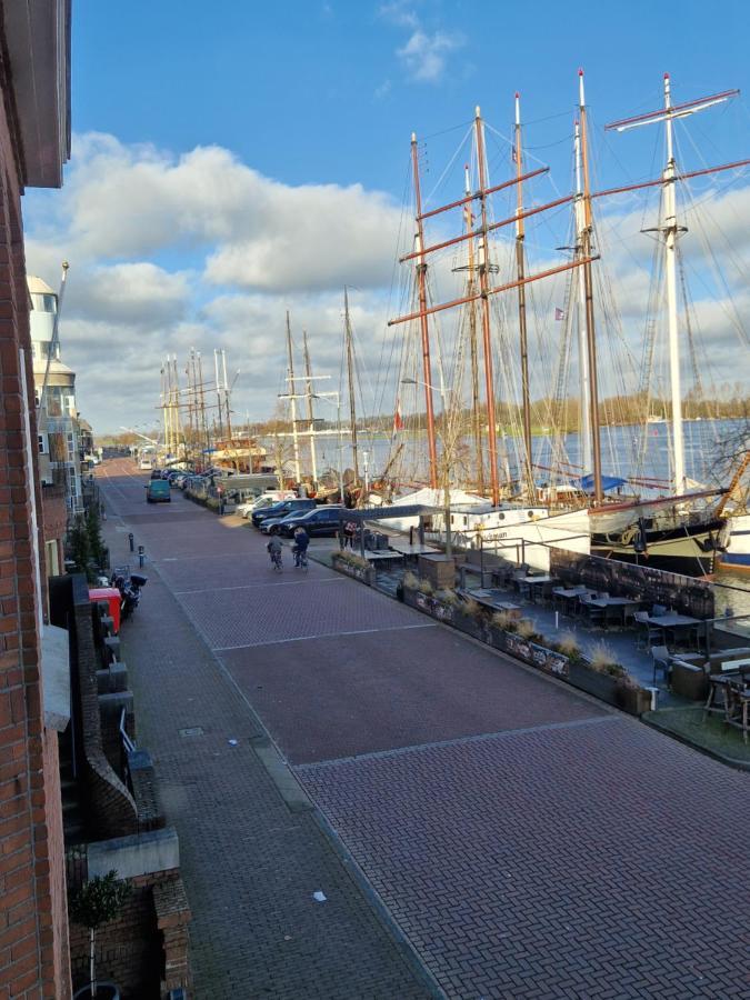 'T Hanzehuys Kampen Luaran gambar