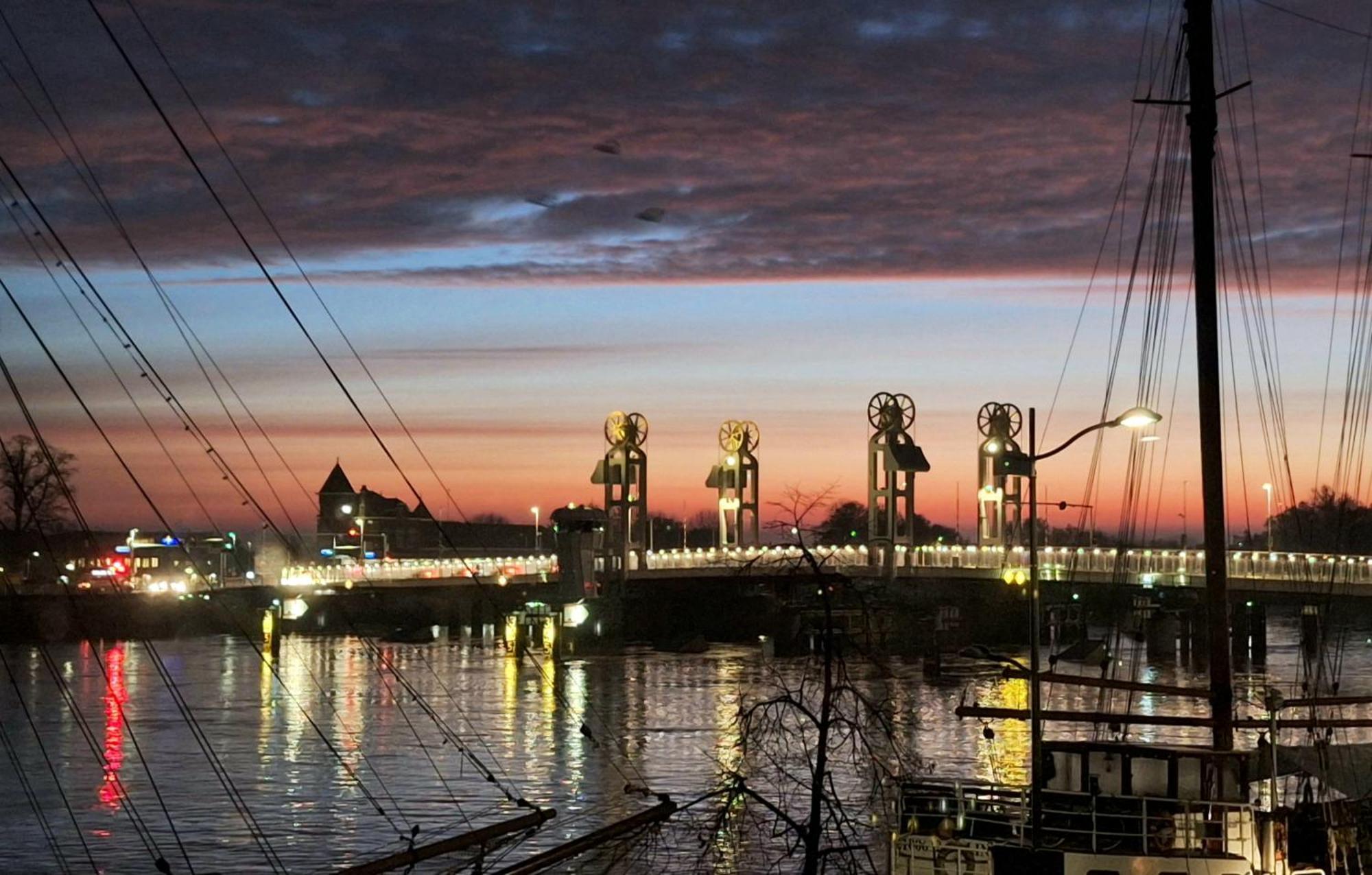 'T Hanzehuys Kampen Luaran gambar