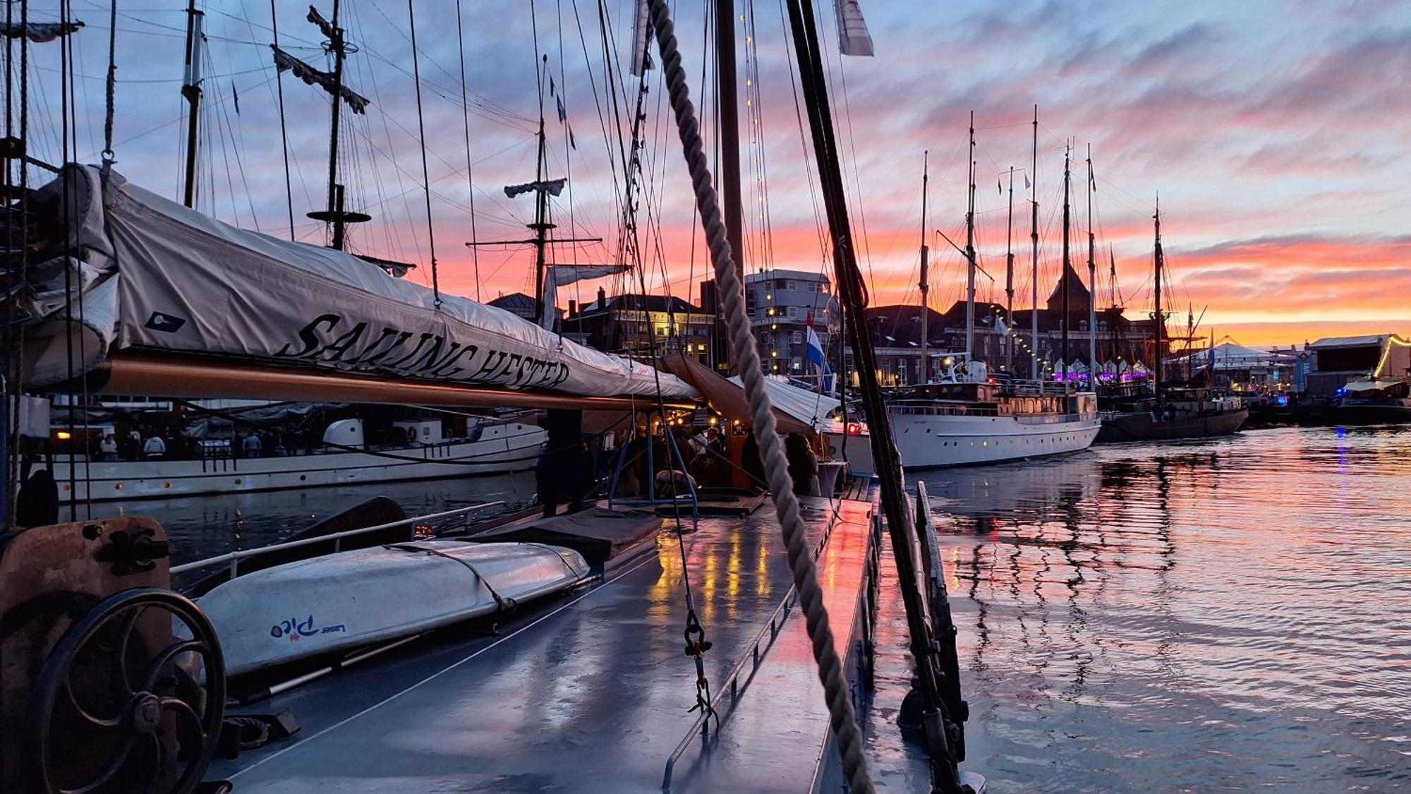 'T Hanzehuys Kampen Luaran gambar